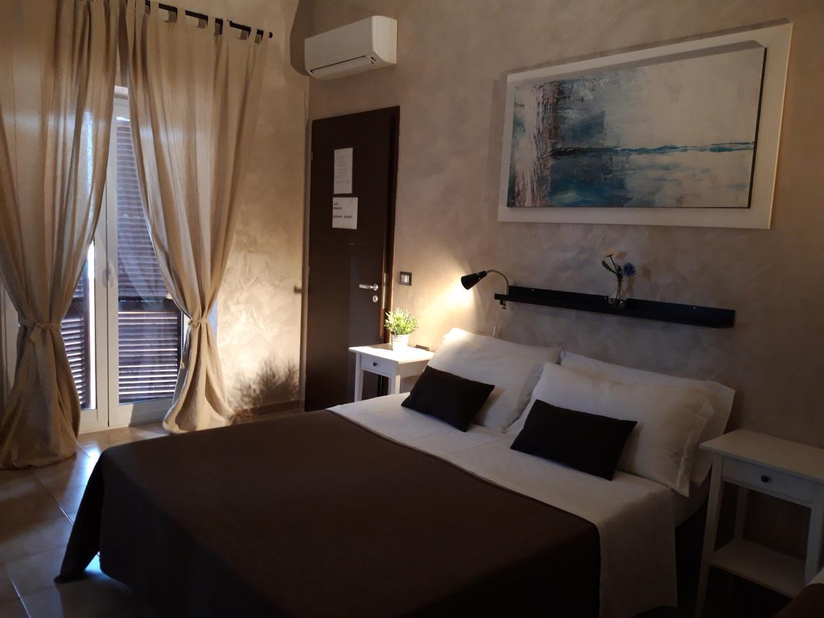 B&B Giorgia Airport Fiumicino Buitenkant foto