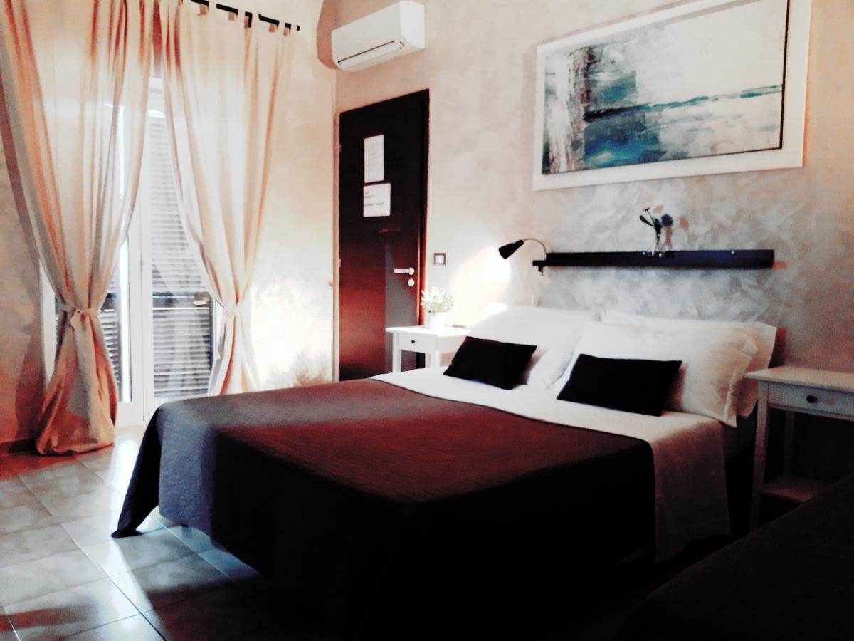 B&B Giorgia Airport Fiumicino Buitenkant foto