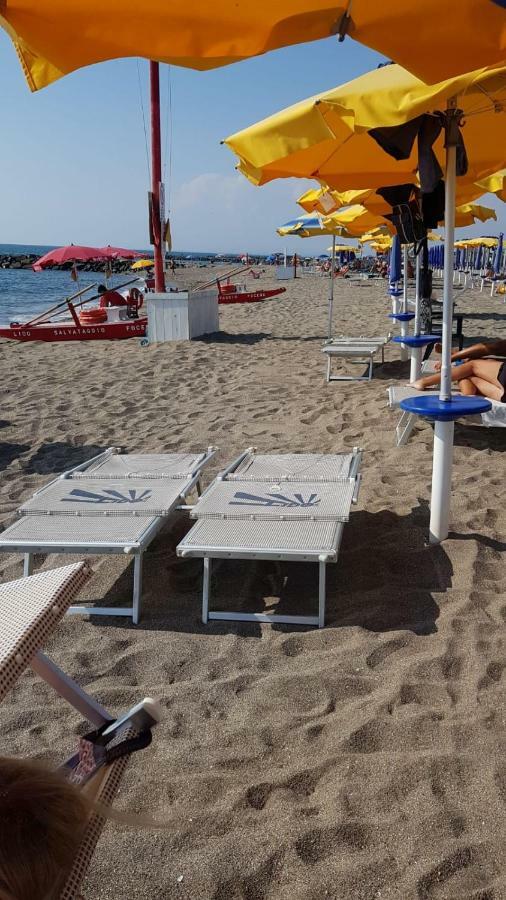 B&B Giorgia Airport Fiumicino Buitenkant foto